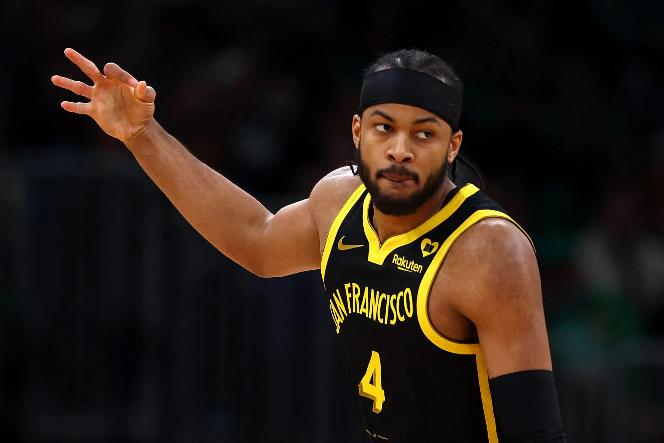 stron, 赛季就获得